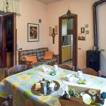 Appartamento 2 Bedroom Awesome In Sangineto